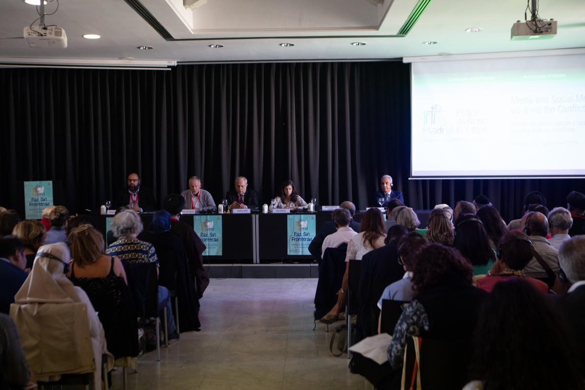 (Madrid) Panel 5 - Media e social media di fronte ai conflitti