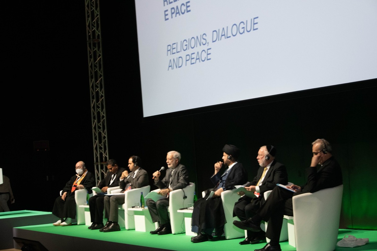 Forum 8 - Religioni, dialogo e pace
